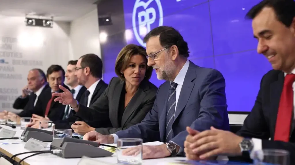Cospedal y Villarejo: ¿Qué implica legalmente reunirse con un excomisario implicado en la operación Kitchen?