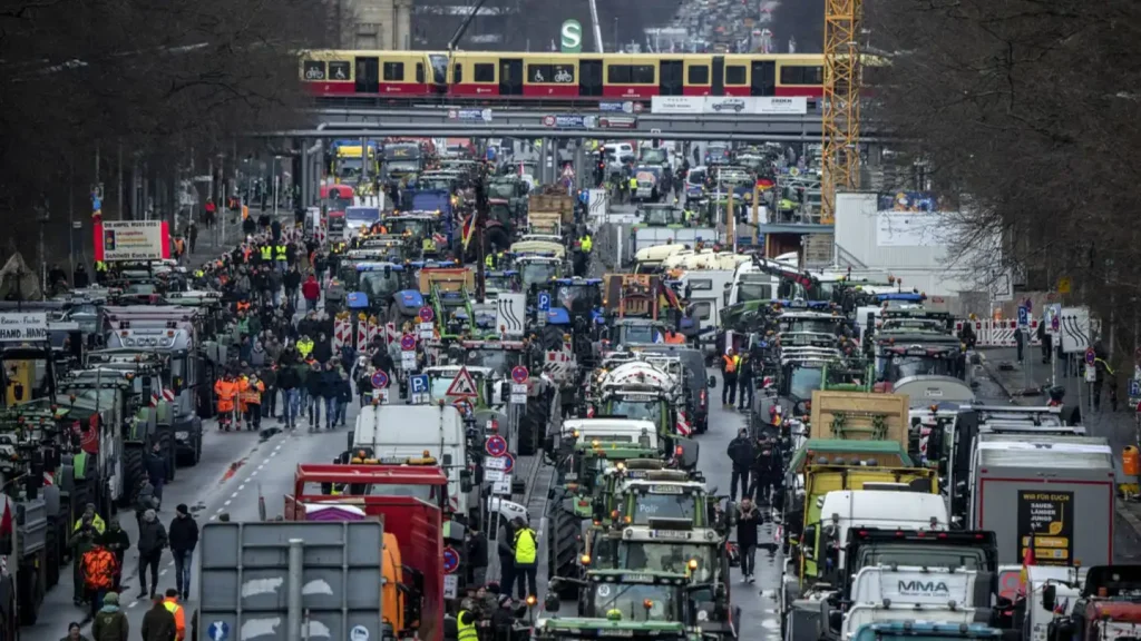 Crisis en las Carreteras: Transportistas en Problemas por Restricciones Injustificadas