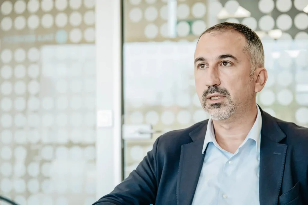 Digi se Prepara para su Salida a Bolsa en España: Inversiones y Estrategias
