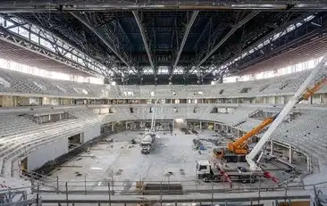 El Roig Arena y el Movistar Arena: Competencia en el Escenario Musical Español