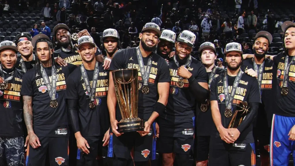 Los New York Knicks: Un Regreso Triunfal a la Gloria en la NBA Cup 2025