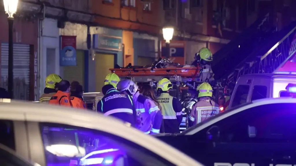 Tragedia en València: Asesinato en un Piso Compartido