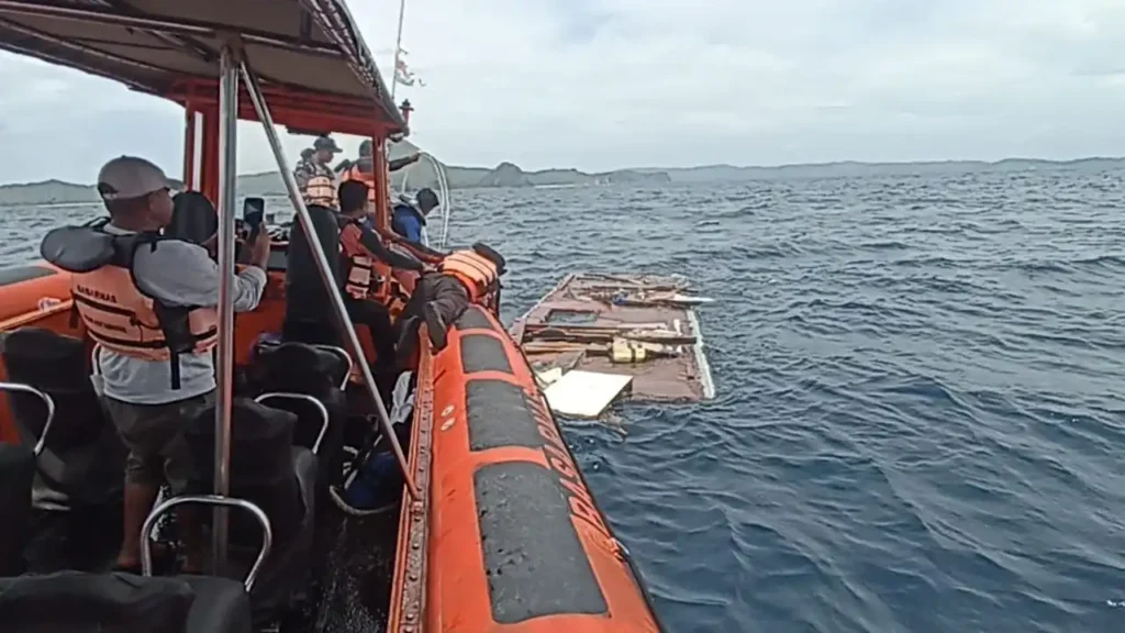 Tragedia en el Mar: La Búsqueda de una Familia Valenciana