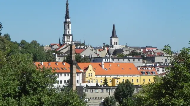 Ząbkowice Śląskie: Un Viaje a la Ciudad de Frankenstein