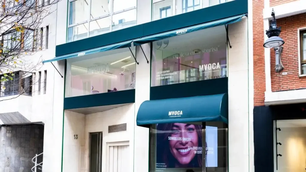 Estética dental en Valencia: bienestar dental con mínima invasión